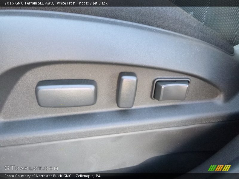 White Frost Tricoat / Jet Black 2016 GMC Terrain SLE AWD