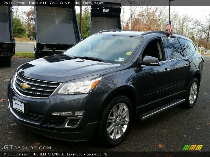Cyber Gray Metallic / Ebony/Mojave 2013 Chevrolet Traverse LT