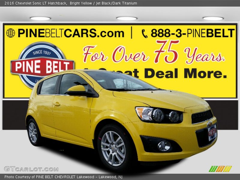 Bright Yellow / Jet Black/Dark Titanium 2016 Chevrolet Sonic LT Hatchback