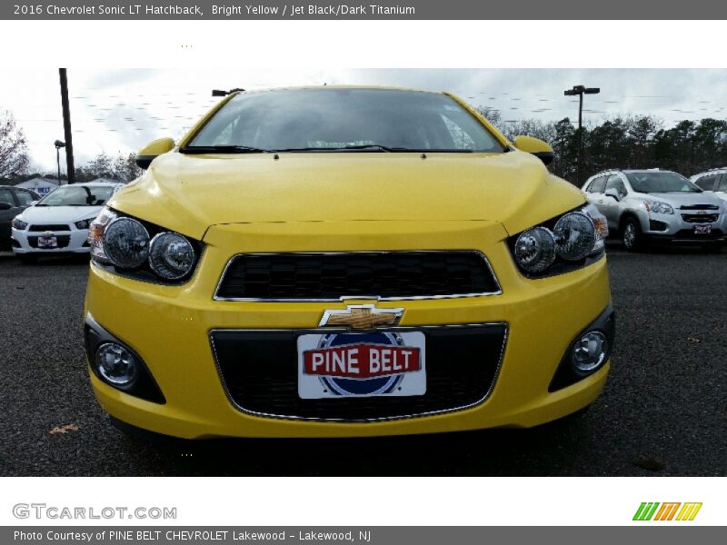 Bright Yellow / Jet Black/Dark Titanium 2016 Chevrolet Sonic LT Hatchback