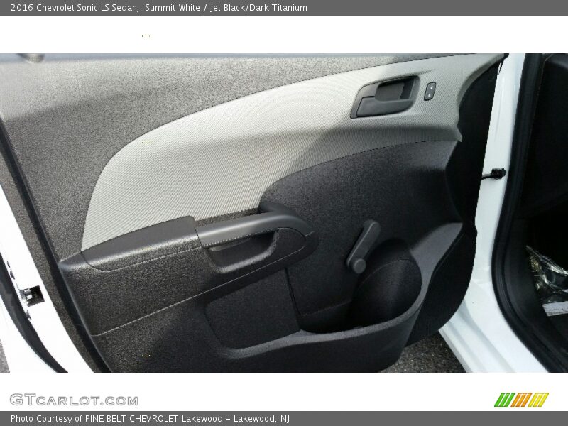 Summit White / Jet Black/Dark Titanium 2016 Chevrolet Sonic LS Sedan