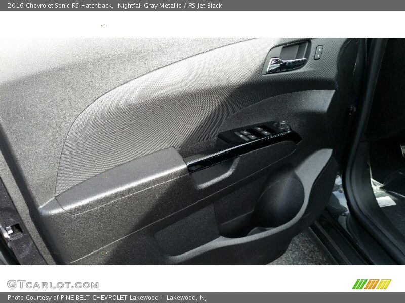 Nightfall Gray Metallic / RS Jet Black 2016 Chevrolet Sonic RS Hatchback