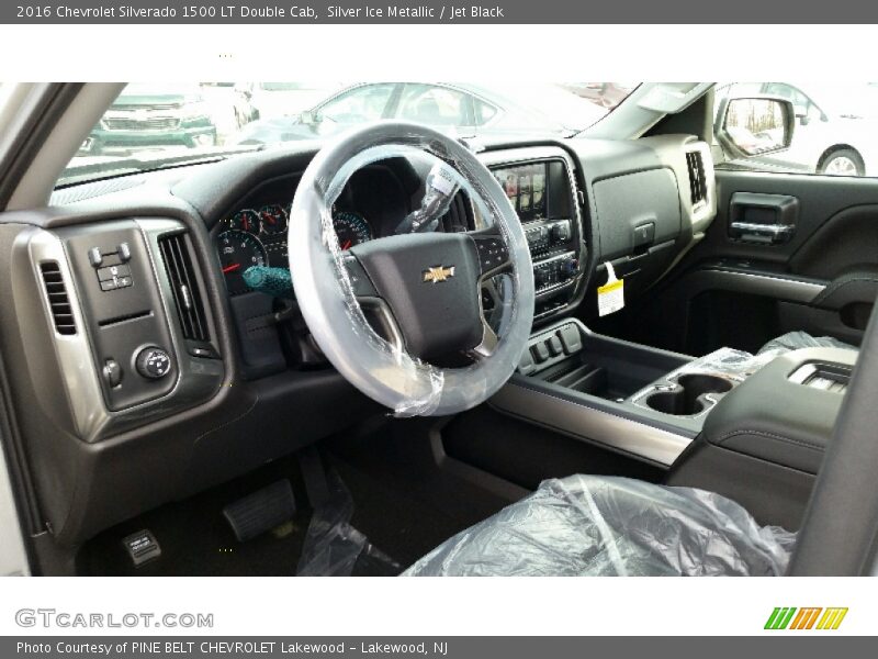 Silver Ice Metallic / Jet Black 2016 Chevrolet Silverado 1500 LT Double Cab