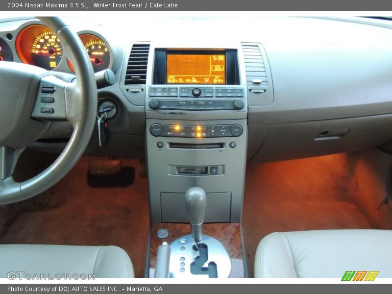 Winter Frost Pearl / Cafe Latte 2004 Nissan Maxima 3.5 SL
