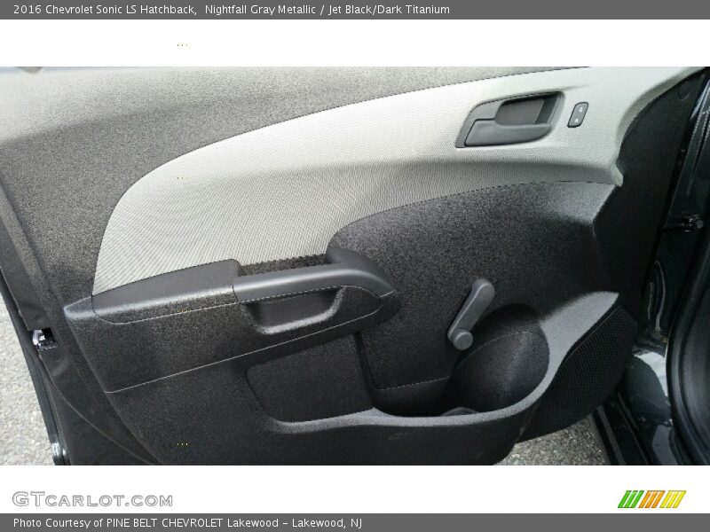Nightfall Gray Metallic / Jet Black/Dark Titanium 2016 Chevrolet Sonic LS Hatchback