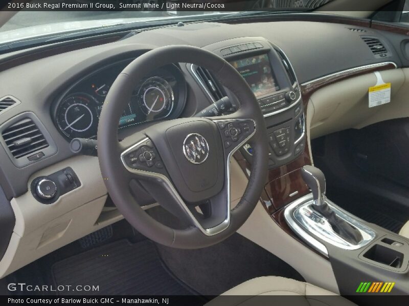 Summit White / Light Neutral/Cocoa 2016 Buick Regal Premium II Group