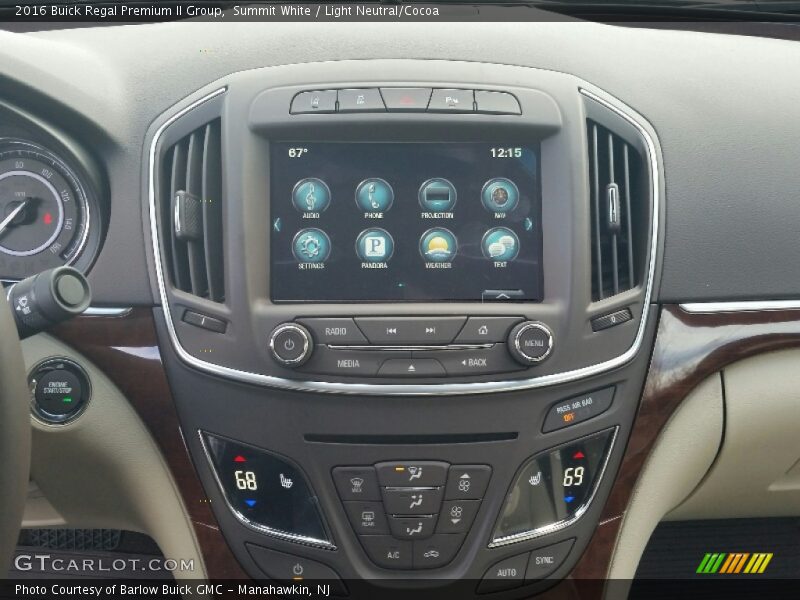 Summit White / Light Neutral/Cocoa 2016 Buick Regal Premium II Group