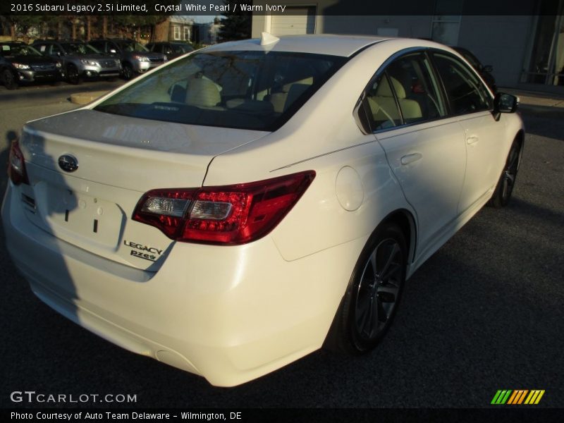 Crystal White Pearl / Warm Ivory 2016 Subaru Legacy 2.5i Limited