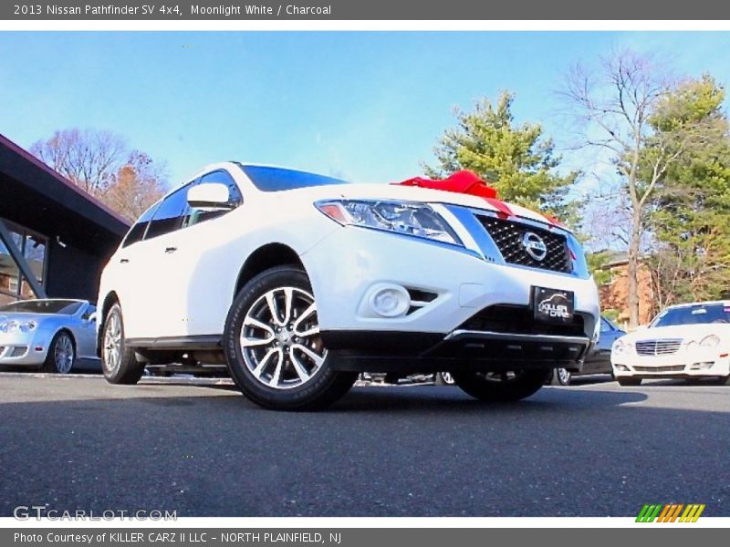Moonlight White / Charcoal 2013 Nissan Pathfinder SV 4x4