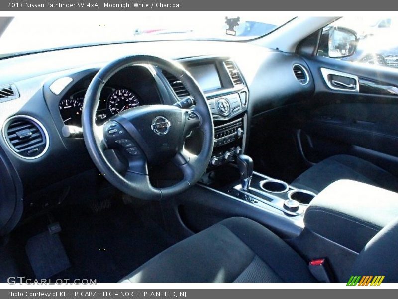 Moonlight White / Charcoal 2013 Nissan Pathfinder SV 4x4