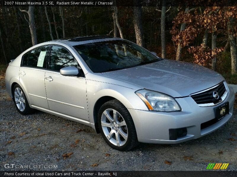 Radiant Silver Metallic / Charcoal 2007 Nissan Maxima 3.5 SE