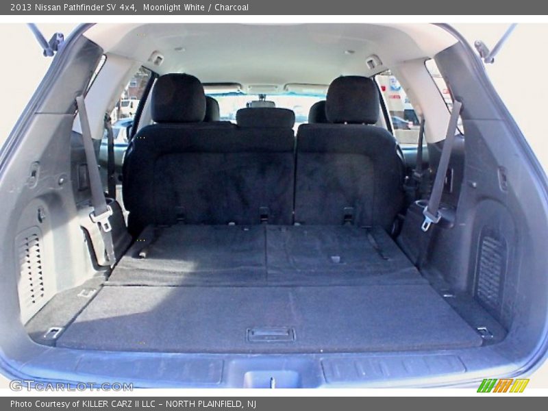 Moonlight White / Charcoal 2013 Nissan Pathfinder SV 4x4