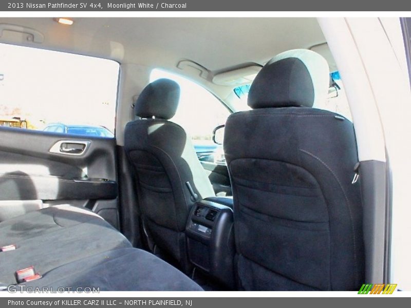 Moonlight White / Charcoal 2013 Nissan Pathfinder SV 4x4