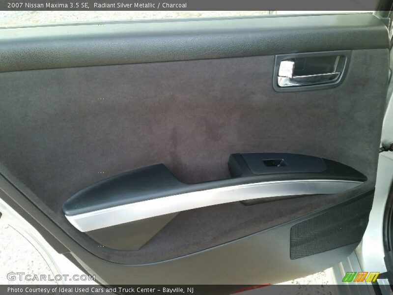 Radiant Silver Metallic / Charcoal 2007 Nissan Maxima 3.5 SE