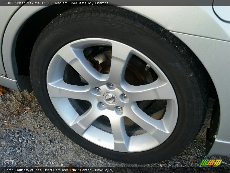 Radiant Silver Metallic / Charcoal 2007 Nissan Maxima 3.5 SE