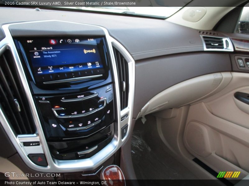 Silver Coast Metallic / Shale/Brownstone 2016 Cadillac SRX Luxury AWD