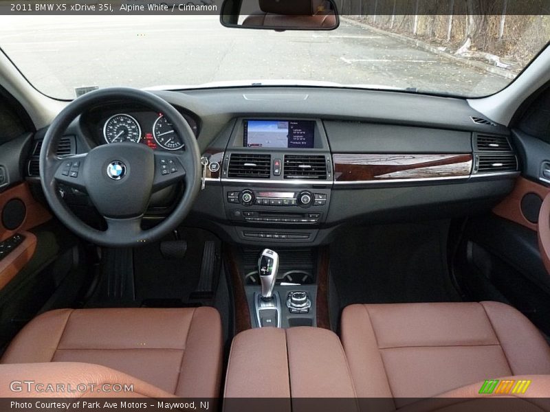 Alpine White / Cinnamon 2011 BMW X5 xDrive 35i