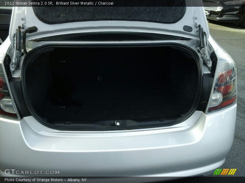 Brilliant Silver Metallic / Charcoal 2012 Nissan Sentra 2.0 SR