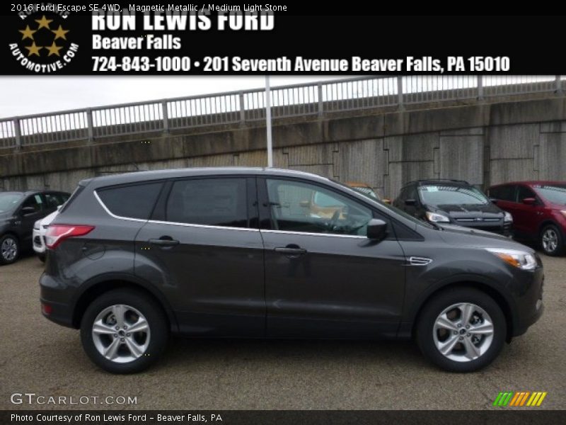 Magnetic Metallic / Medium Light Stone 2016 Ford Escape SE 4WD