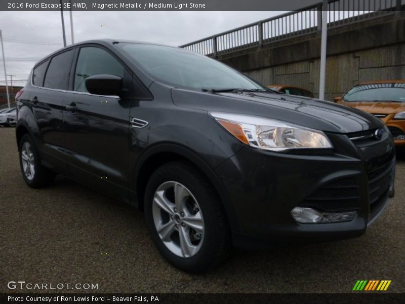 Magnetic Metallic / Medium Light Stone 2016 Ford Escape SE 4WD