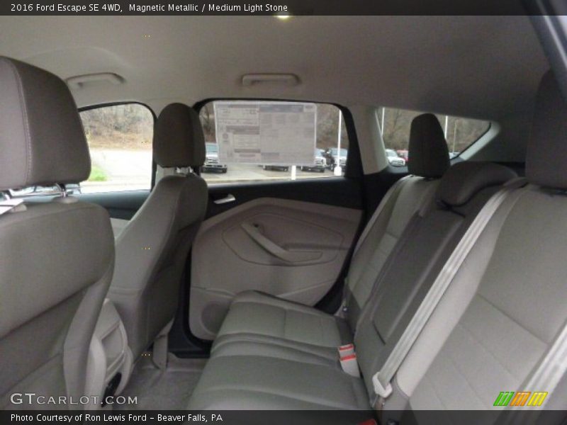 Magnetic Metallic / Medium Light Stone 2016 Ford Escape SE 4WD