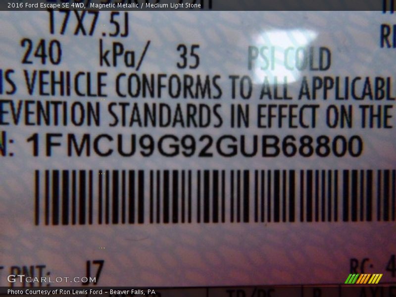 Magnetic Metallic / Medium Light Stone 2016 Ford Escape SE 4WD