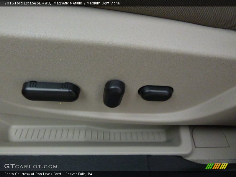 Magnetic Metallic / Medium Light Stone 2016 Ford Escape SE 4WD