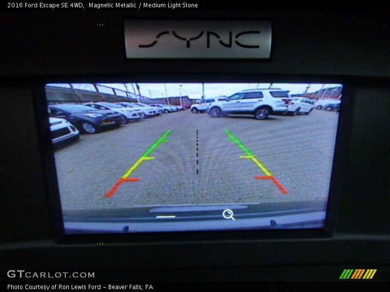 Magnetic Metallic / Medium Light Stone 2016 Ford Escape SE 4WD