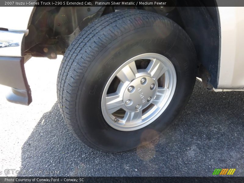 Platinum Silver Metallic / Medium Pewter 2007 Isuzu i-Series Truck i-290 S Extended Cab