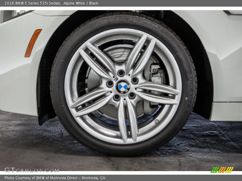Alpine White / Black 2016 BMW 5 Series 535i Sedan