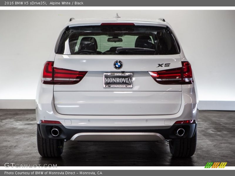 Alpine White / Black 2016 BMW X5 sDrive35i
