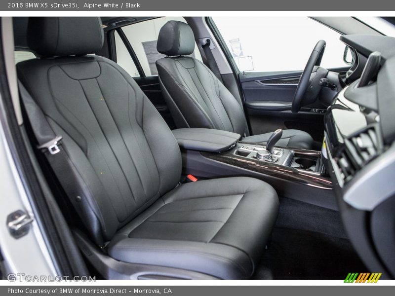 Front Seat of 2016 X5 sDrive35i