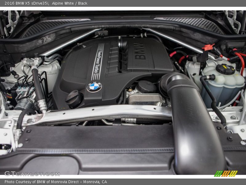 Alpine White / Black 2016 BMW X5 sDrive35i