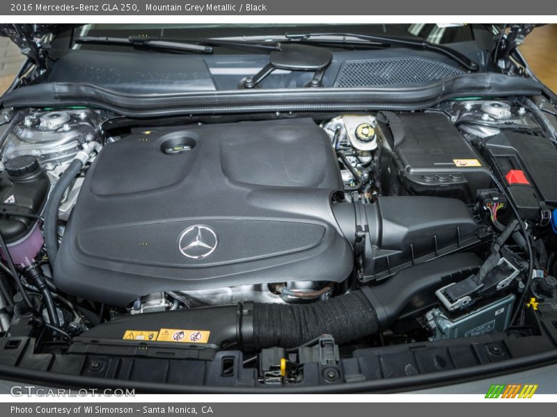 Mountain Grey Metallic / Black 2016 Mercedes-Benz GLA 250