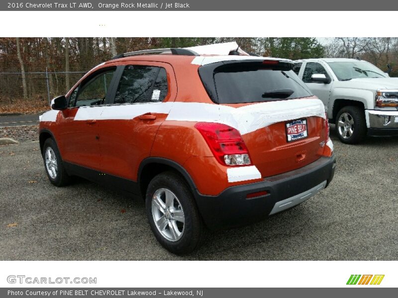 Orange Rock Metallic / Jet Black 2016 Chevrolet Trax LT AWD
