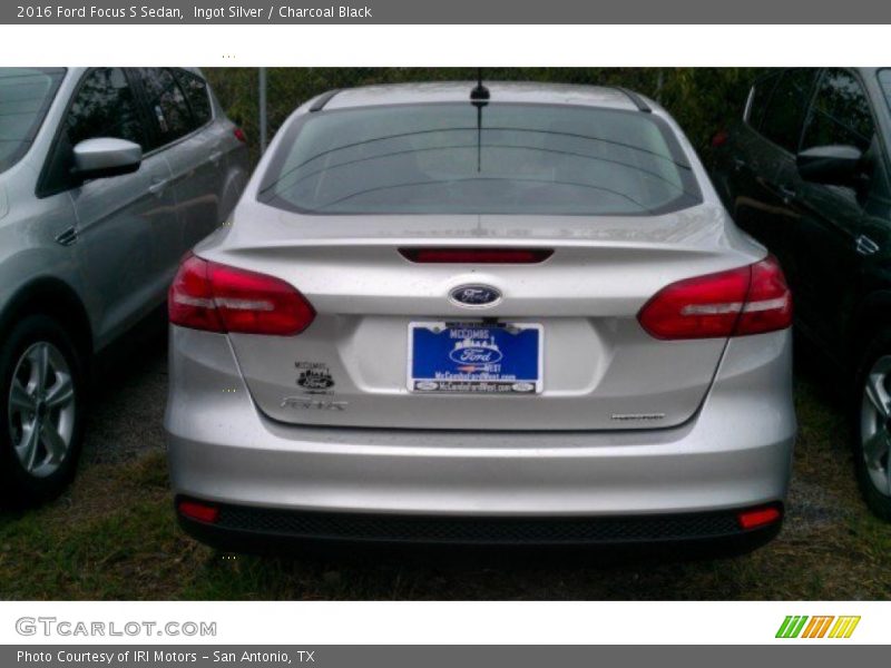 Ingot Silver / Charcoal Black 2016 Ford Focus S Sedan