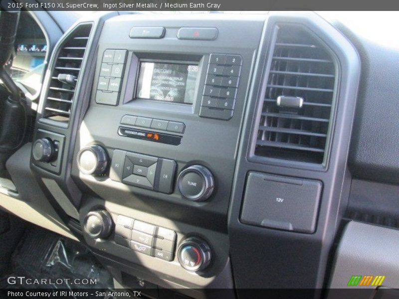 Ingot Silver Metallic / Medium Earth Gray 2015 Ford F150 XL SuperCrew