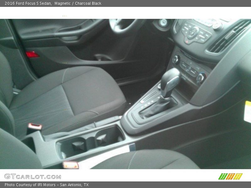 Magnetic / Charcoal Black 2016 Ford Focus S Sedan