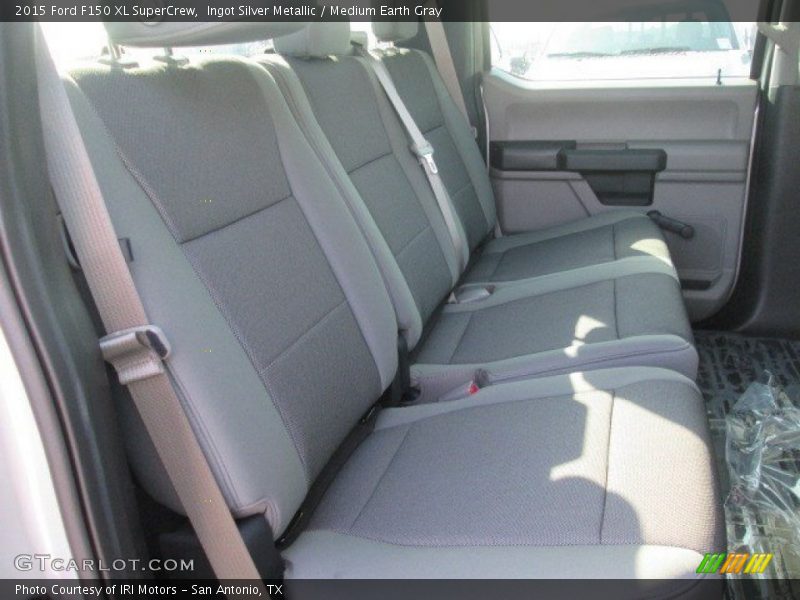 Ingot Silver Metallic / Medium Earth Gray 2015 Ford F150 XL SuperCrew