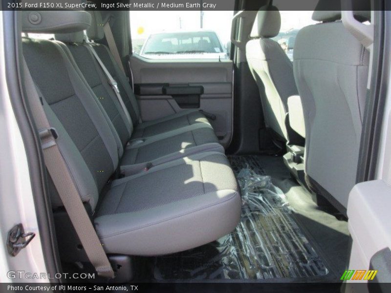 Ingot Silver Metallic / Medium Earth Gray 2015 Ford F150 XL SuperCrew