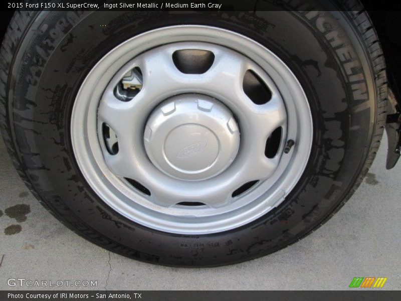 Ingot Silver Metallic / Medium Earth Gray 2015 Ford F150 XL SuperCrew