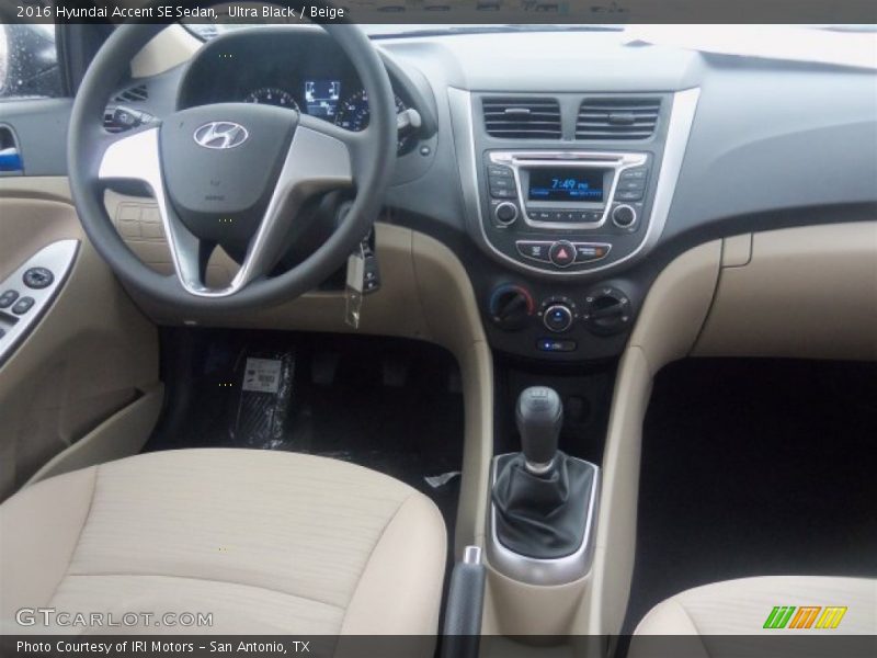 Ultra Black / Beige 2016 Hyundai Accent SE Sedan