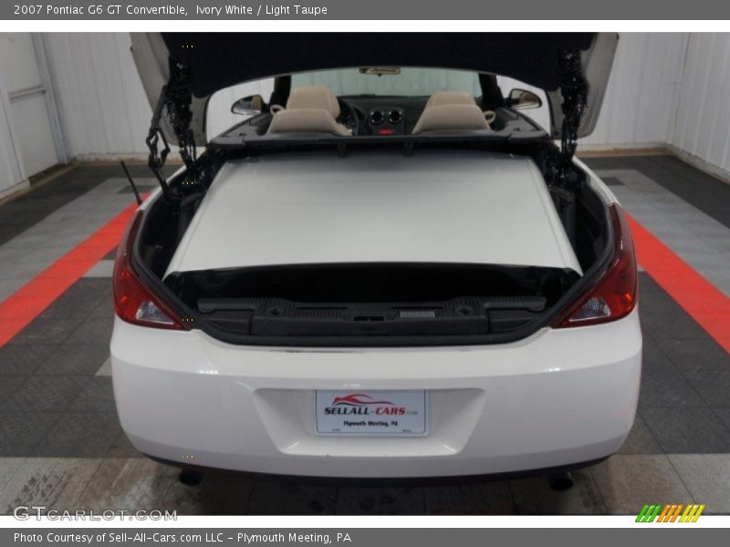 Ivory White / Light Taupe 2007 Pontiac G6 GT Convertible