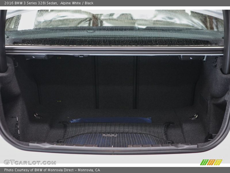 Alpine White / Black 2016 BMW 3 Series 328i Sedan