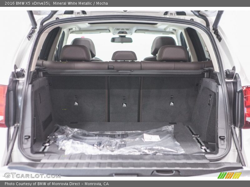  2016 X5 xDrive35i Trunk