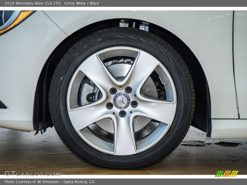 Cirrus White / Black 2016 Mercedes-Benz CLA 250