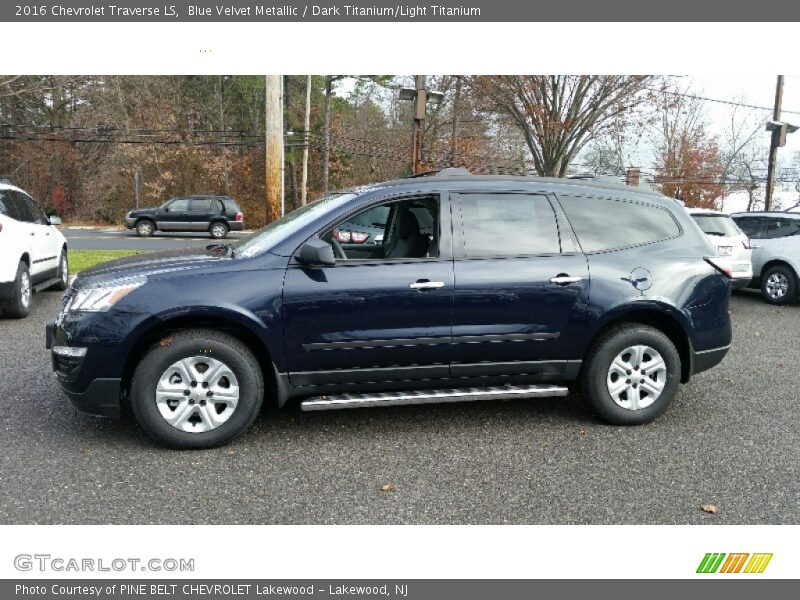 Blue Velvet Metallic / Dark Titanium/Light Titanium 2016 Chevrolet Traverse LS