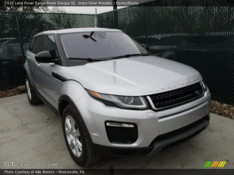Indus Silver Metalllic / Ebony/Ebony 2016 Land Rover Range Rover Evoque SE
