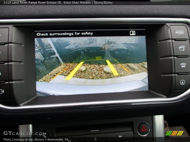 Indus Silver Metalllic / Ebony/Ebony 2016 Land Rover Range Rover Evoque SE