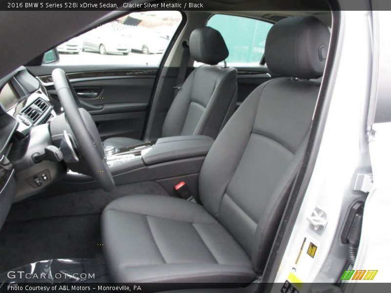 Front Seat of 2016 5 Series 528i xDrive Sedan